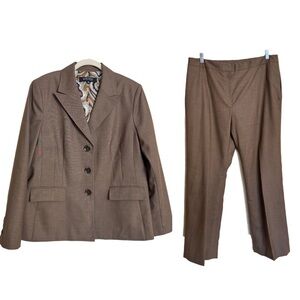 Kasper Tan Women's Pantsuit